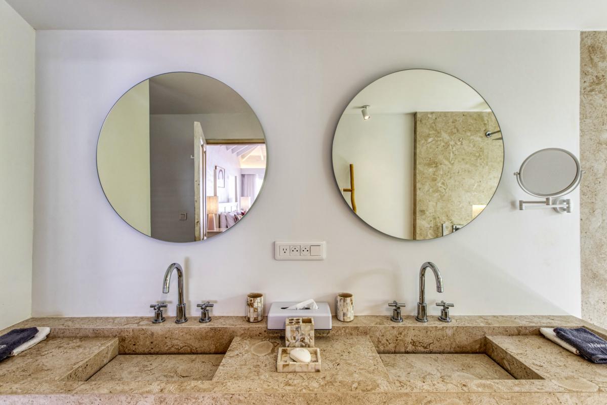 20 Location villa Terres Basses Saint Martin_sdb 1
